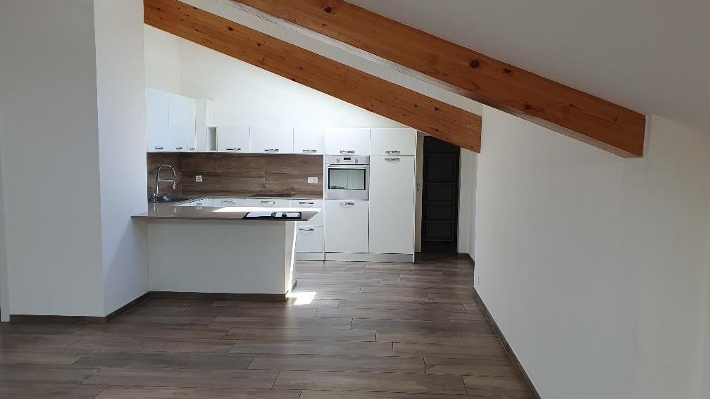 A vendre 3966 R�chy Appartement 3.5 pi&egrave;ce(s)